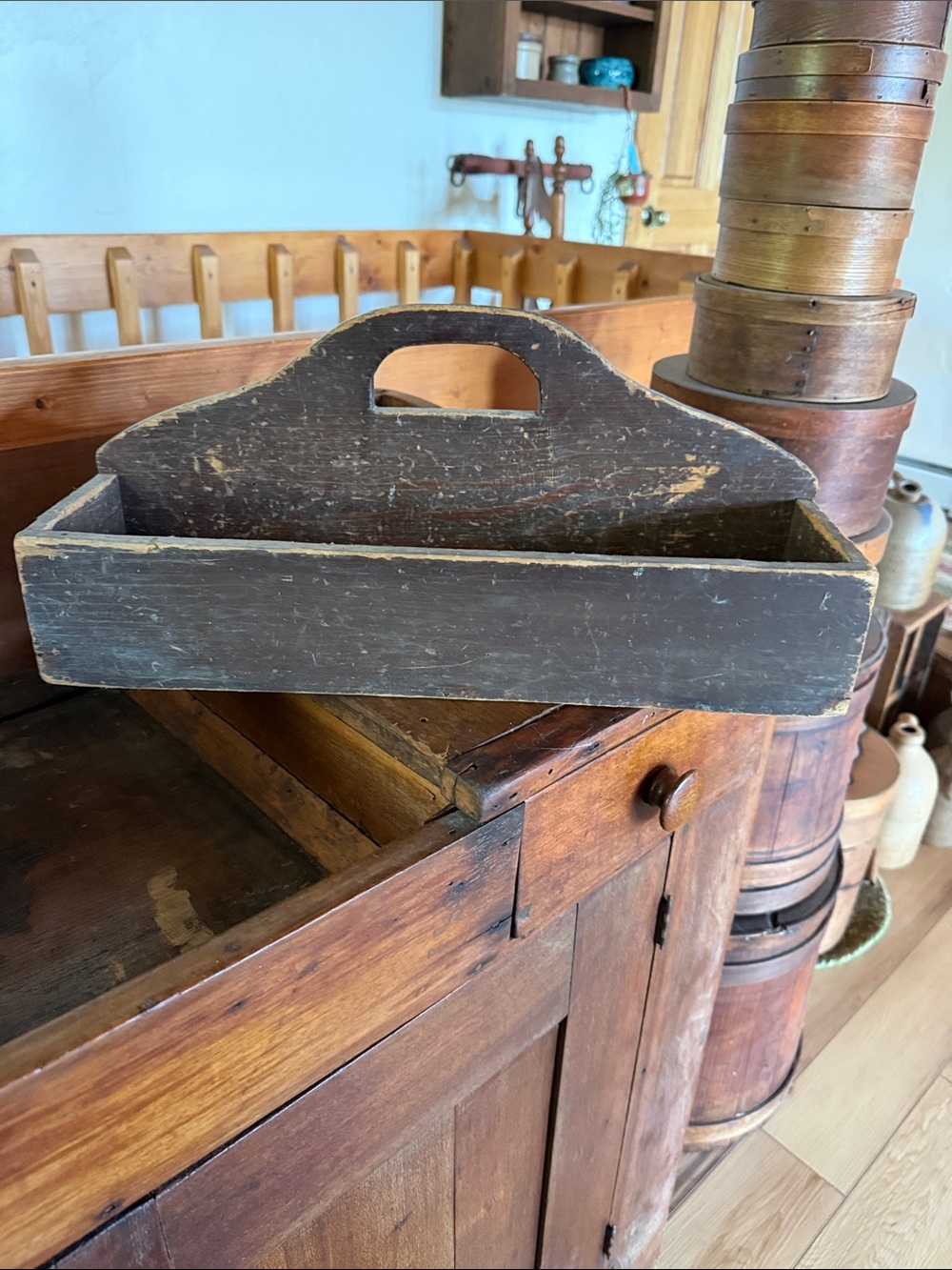 Vintage Rustic Wooden Tote Caddy in Dark Brown